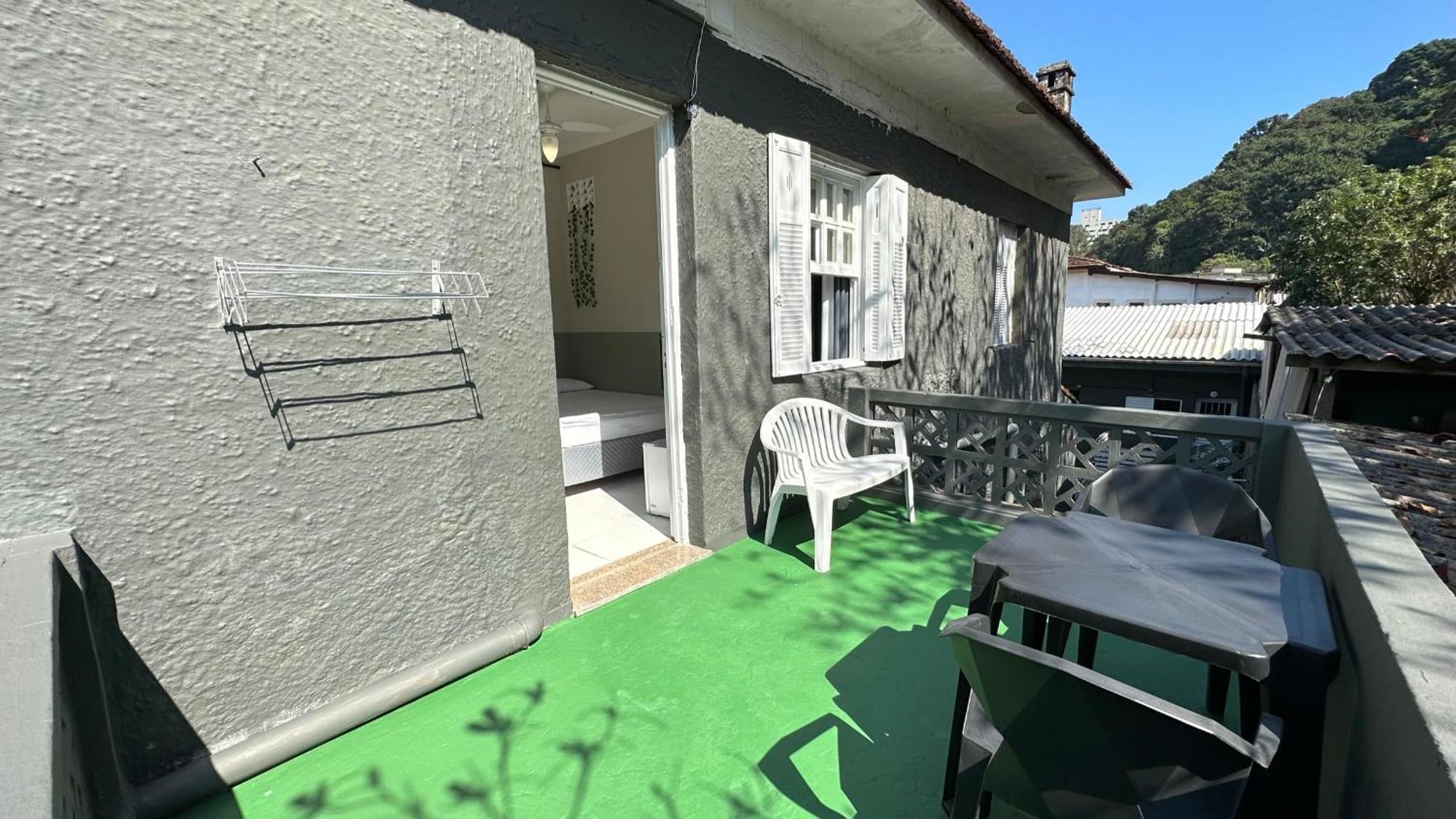 14 • Pitangueiras Guest house Guaruja